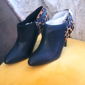Leopard Print Black Ankle Boots